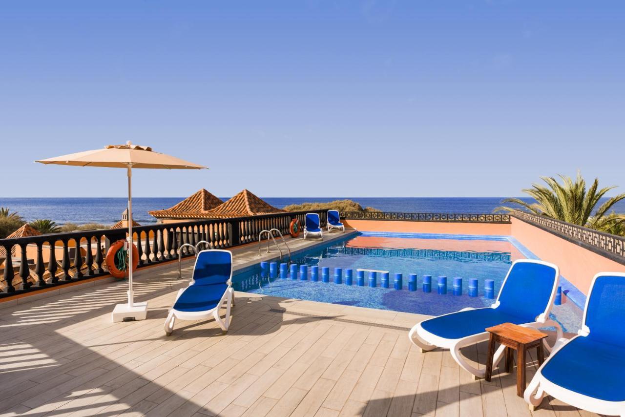 Apartment Residencial El Conde # 9 *